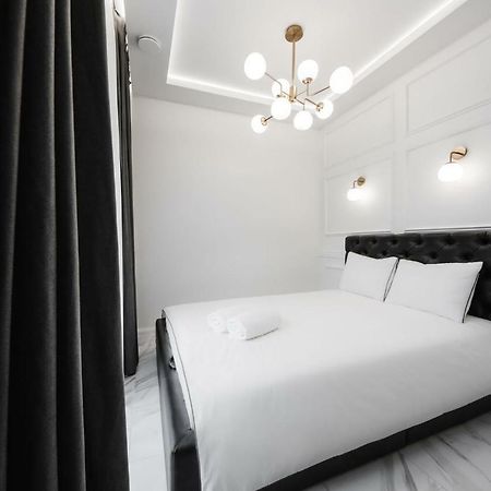 Luxury Suites Kaunas, Self-Check In Екстериор снимка